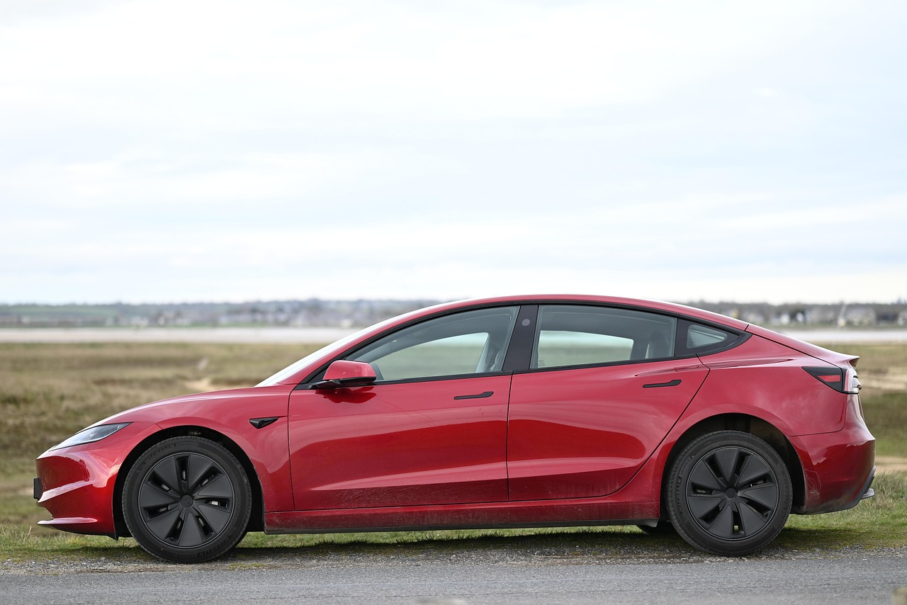 Charge EV for Free: Rooftop Solar + Home Station